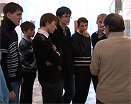 Воспитанники Казанской духовнойя семинарии приняли участие в открытии выставки икон в выставочном зале ГМИИ РТ.