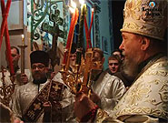 Архиепископ Анастасий совершил ночное Пасхальное богослужение в Петропавловском соборе г. Казани.